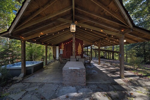 Breezy Ridge Mountain Home