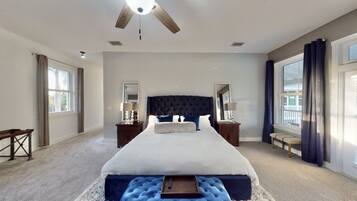 5 bedrooms, desk, iron/ironing board, free WiFi