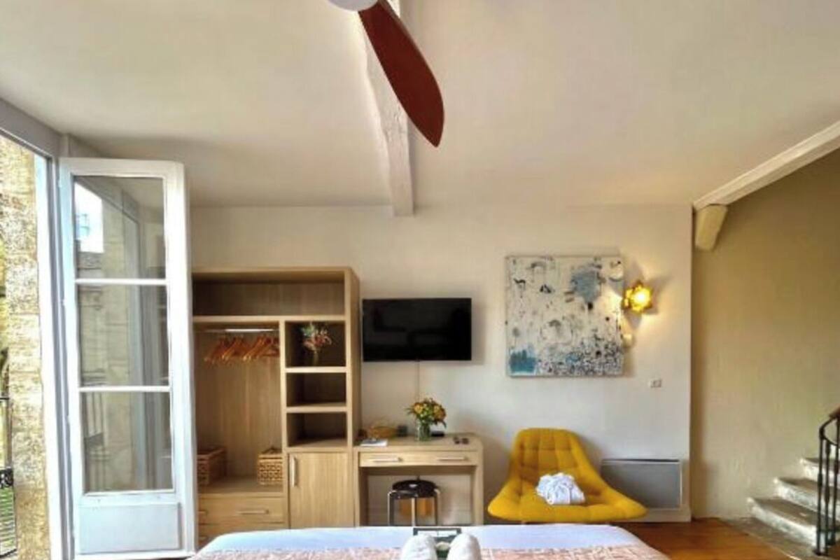 Family Apartment, 2 Bedrooms, City View