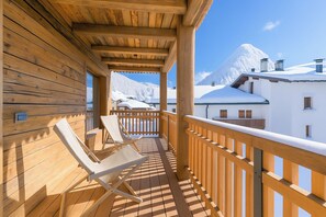 Family Apartment, 2 Bedrooms, 2 Bathrooms (Lina) | Mountain view