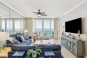 TV, DVD player - Desirable 2 bdr Gulf-Front 8th floor Pearl of Navarre Condo! (Navarre Beach)