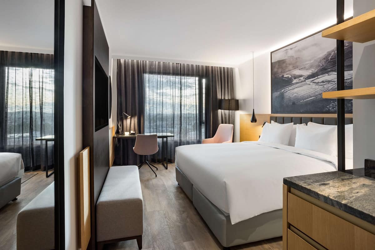 Chambre Standard | 1 chambre, literie de qualité, minibar, coffre-fort