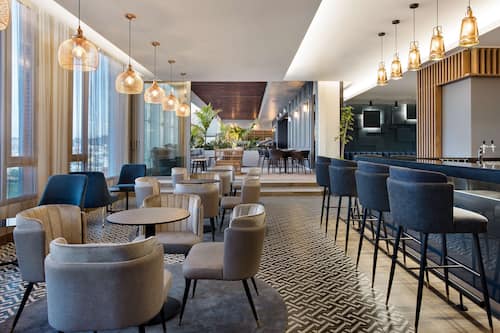 2 Restaurants, internationale Küche