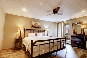 Condo, 2 Bedrooms | 2 bedrooms, laptop workspace, iron/ironing board, free WiFi