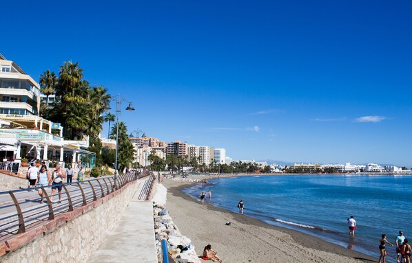 Strand
