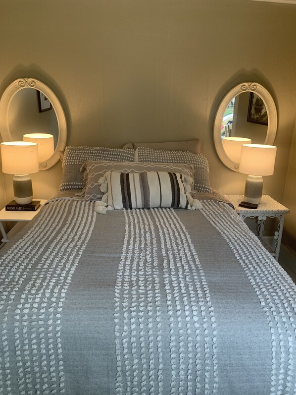 4 chambres, bureau, fer et planche à repasser, Wi-Fi gratuit