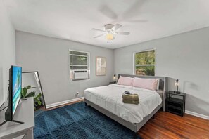 1 bedroom, iron/ironing board, free WiFi, bed sheets