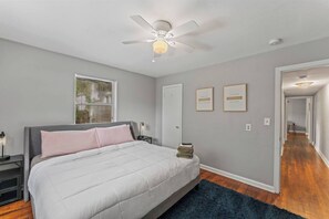 1 Schlafzimmer, Bügeleisen/Bügelbrett, kostenloses WLAN, Bettwäsche