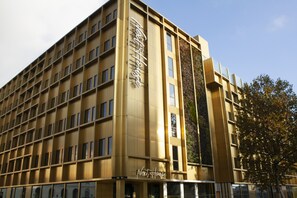 Fachada de la propiedad