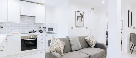 Televisión y oficina