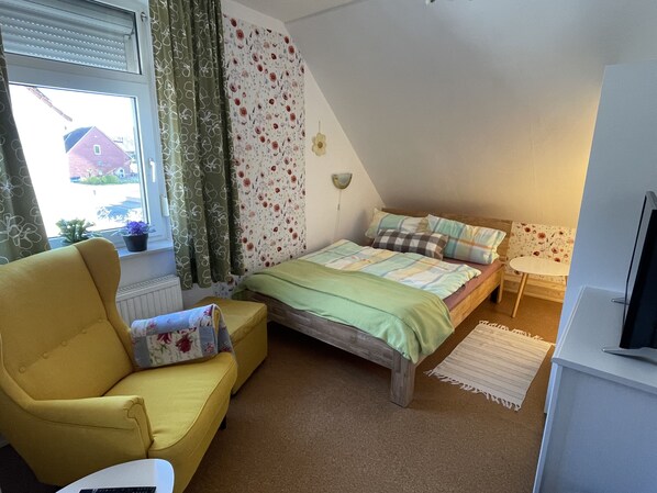 1 habitación y ropa de cama