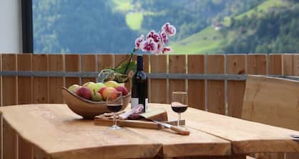 "Bergchalet Prantach" avec vue sur les montagnes, Wi-Fi, terrasses et jardin.