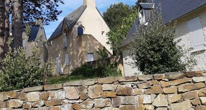 Calmos Cottage, entre dunes et plage