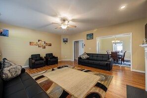 Smart TV, fireplace, video games