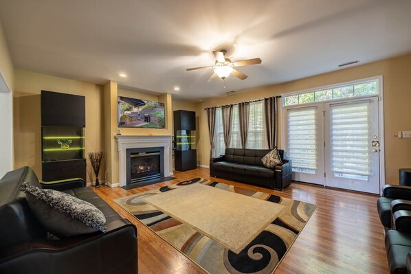 Smart TV, fireplace, video games