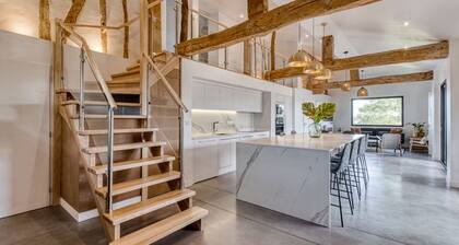 Villa Kundalini - Three Bedroom Villa, Sleeps 8