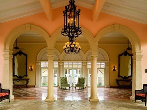 Interior - Newly Renovated 2BR Ritz-Carlton Club Suite – Direct from 20-Year Owner (St. Thomas)