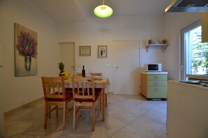 Dining - Graziella Apartment ground floor (Rovinj)