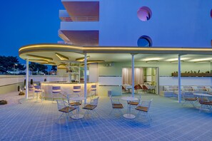 Terrace/patio - Grand Paradiso Ibiza - Adults Only (Sant Josep de sa Talaia)