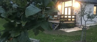 Country living close to Glasgow and Edinburgh, golf course in the village