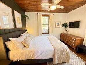 4 Schlafzimmer, Bügeleisen/Bügelbrett, Reisekinderbett, kostenloses WLAN