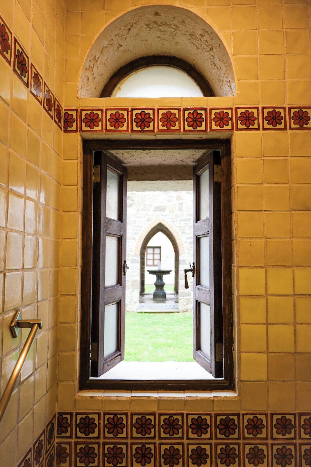 luxury room | bathroom | shower, towels