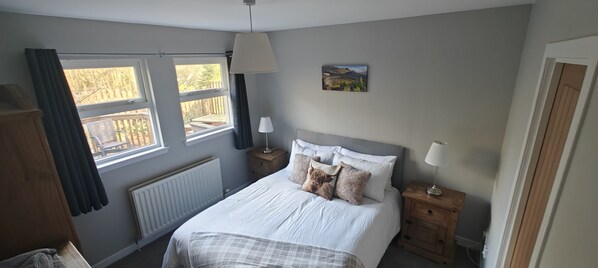 Luxury Cottage, Private Bathroom, Mountain View (Ben Lomond Cottage) | 3 bedrooms - Ben Lomond Cottage - Loch Lomond and Arrochar Alps (Arrochar)