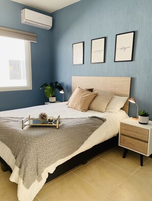 3 soverom, strykejern/-brett, wi-fi og sengetøy