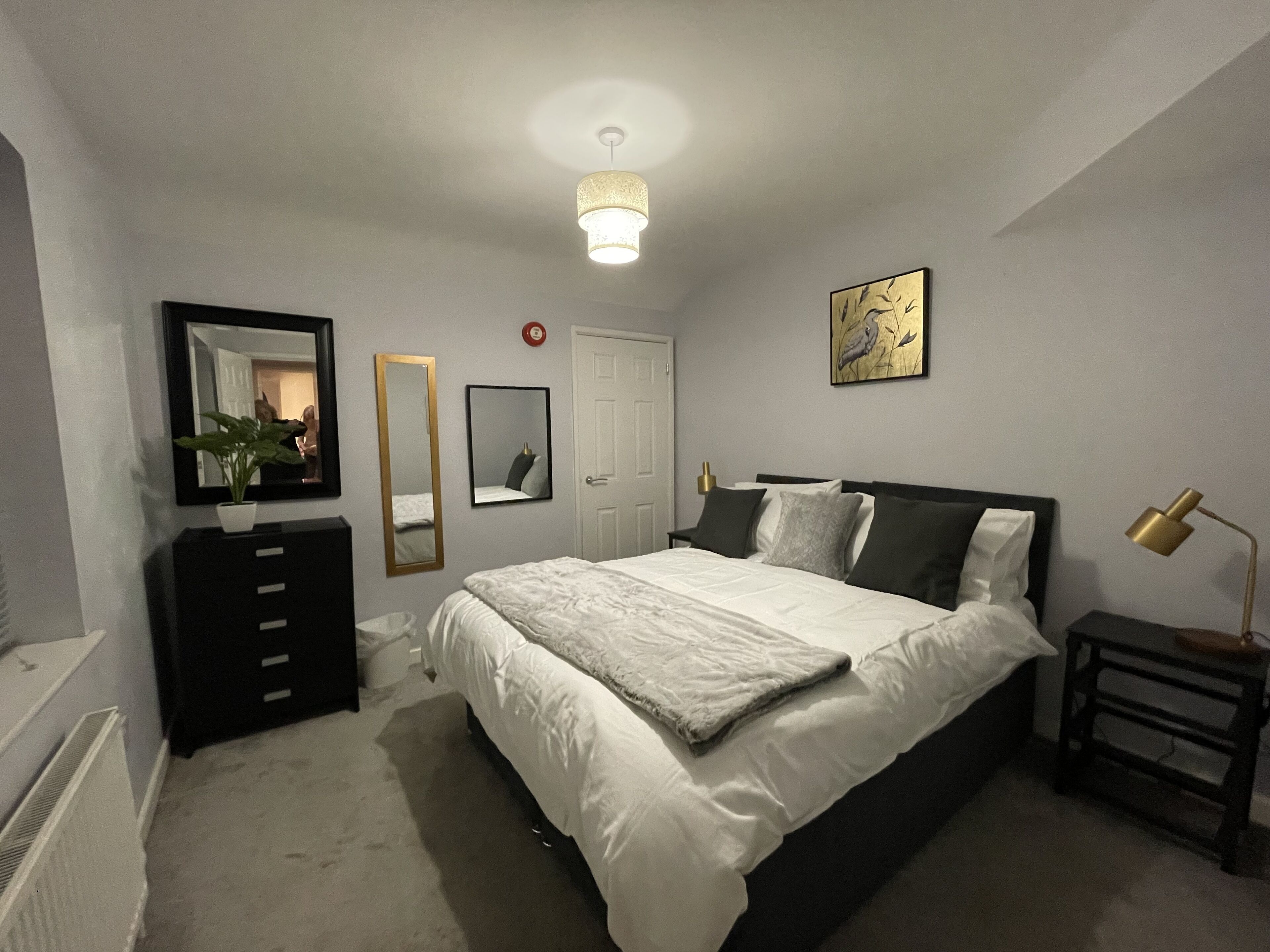 Deluxe Apartment, Private Bathroom | 1 bedroom