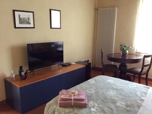 2 chambres, Wi-Fi gratuit, draps fournis