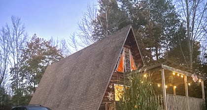 Corner's Cabin - Catskill NY - A-Frame Cabin
