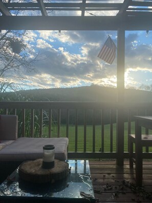 Property grounds - Corner's Cabin - Catskill NY - A-Frame Cabin (South New Berlin)