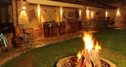 1 bedroom El Azulejo in Mexican B&B Hacienda!