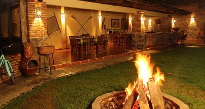 1 bedroom La Canasta in Mexican B&B Hacienda!