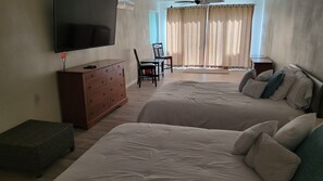 4 bedrooms, desk, iron/ironing board, free WiFi