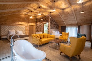 Honeymoon Studio Suite | Egyptian cotton sheets, premium bedding, down comforters - Zuzumbo Resort & SPA (Telavi)
