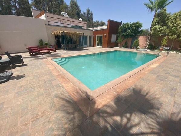 Piscine couverte