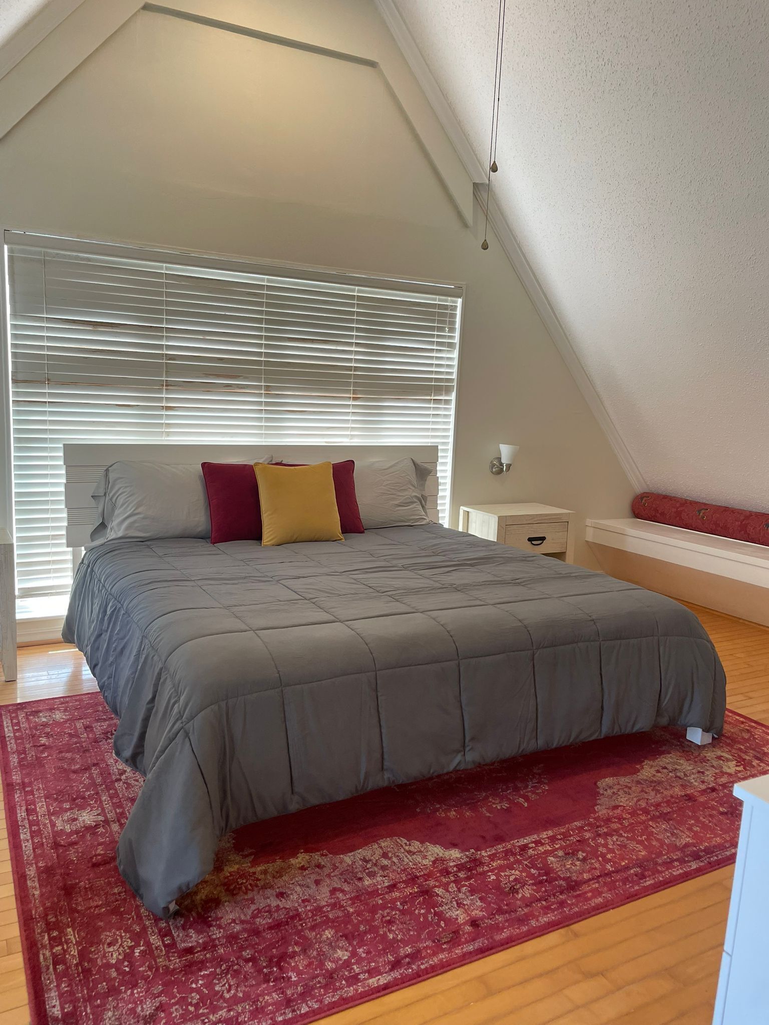 4 Schlafzimmer, Schreibtisch, Bügeleisen/Bügelbrett, kostenloses WLAN