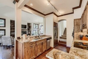 House (1-10 N. Fairway Drive) | Exterior - 1-10 N. Fairway Drive (Avon)