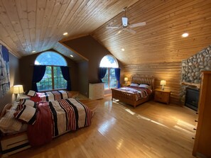 5 Schlafzimmer, Schreibtisch, Reisekinderbett, kostenloses WLAN