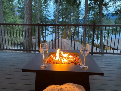 Cozy Cabin in Buena Vista Resort w/ Boat Slip, Beach/Lake Access, Kayaks, Park..