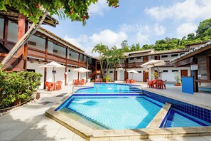 Outdoor pool - Hotel Casa Blanca Porto Seguro (Porto Seguro)