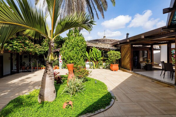 TV - Hotel Casa Blanca Porto Seguro (Porto Seguro)