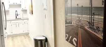 Restful Get -A - Away. 10 min from the beach!!