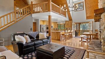 Smart TV, fireplace, stereo