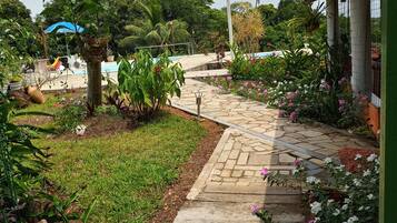 Jardines del alojamiento