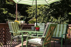 Property grounds - 3-BR Mt. Pocono Getaway with Indoor fireplace on Serene Acreage (Tobyhanna)