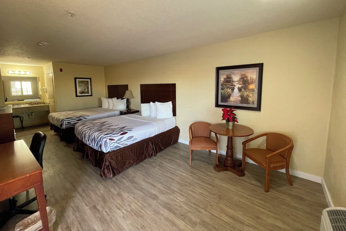 Chambre Double Confort, 1 chambre | Bureau, fer et planche à repasser, Wi-Fi gratuit, draps fournis