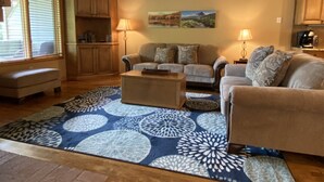 House (MH148) | Exterior - Mh148 Mountain Harbor Deluxe Condo (Whitefish)
