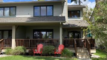 House (MH148) | Exterior